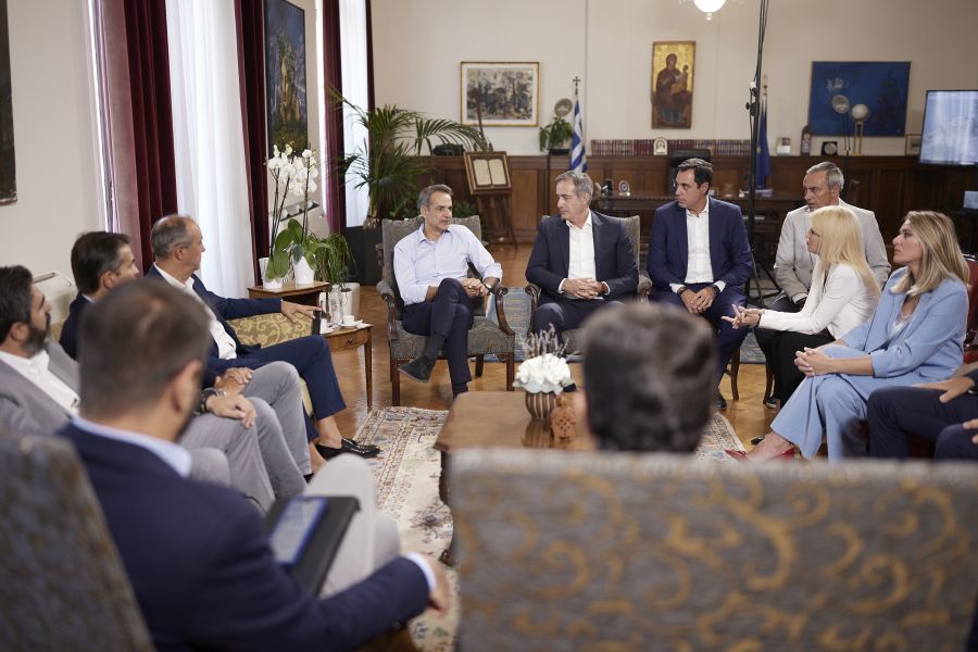 mitsotakis-boyleytes2-.jpg mitsotakis-boyleytes2-.jpg