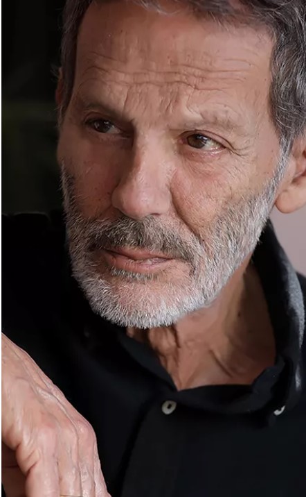 stavros_xarhakos.jpg stavros_xarhakos.jpg