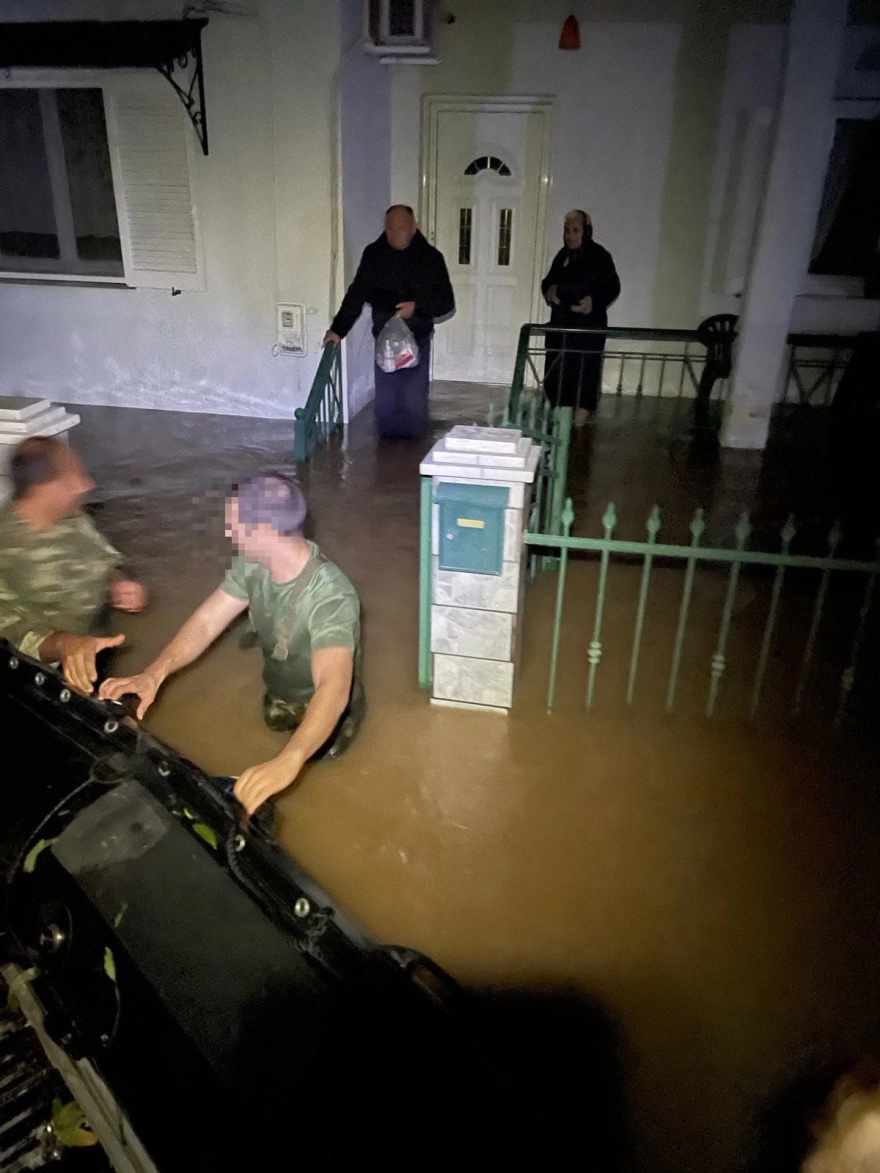 stratos_apegklobismoi_karditsa_7.jpg stratos_apegklobismoi_karditsa_7.jpg