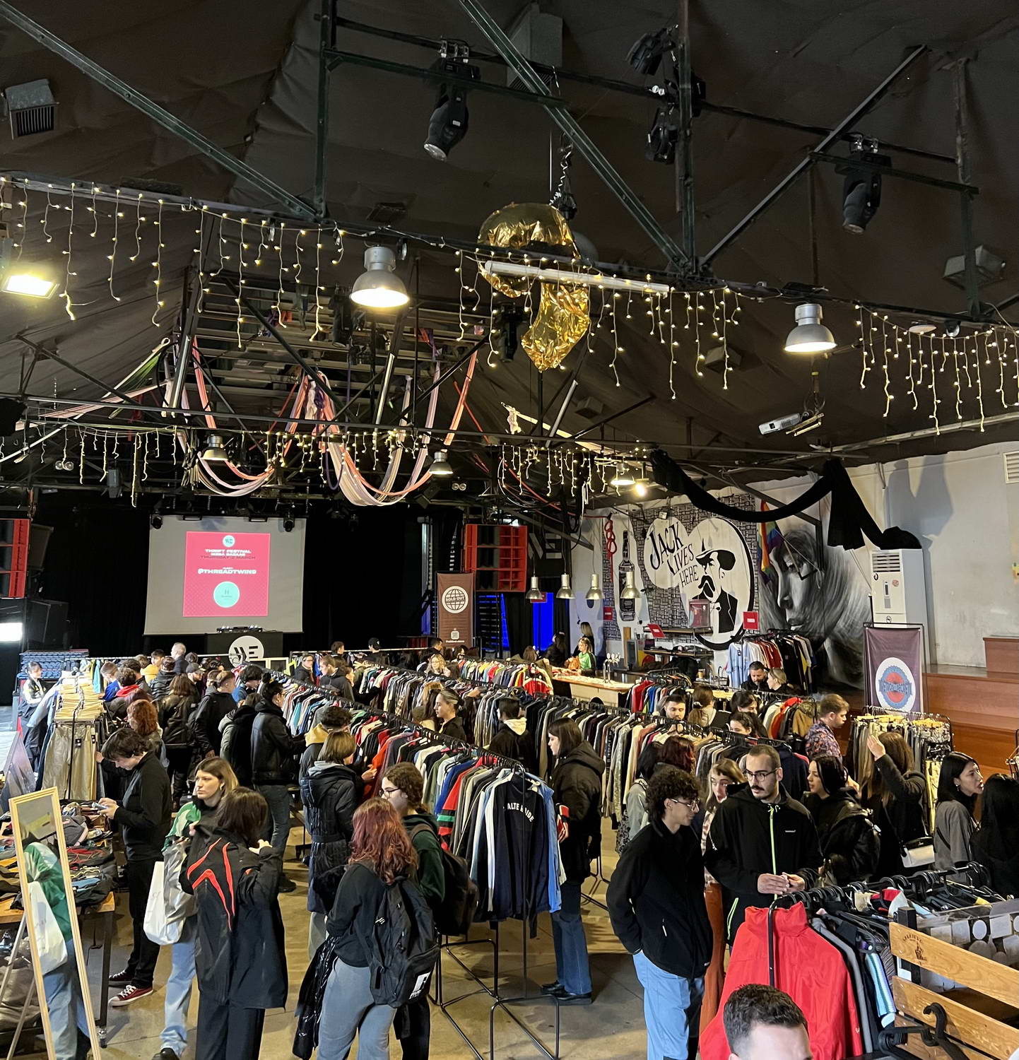 thrift_festival_1.jpeg thrift_festival_1.jpeg