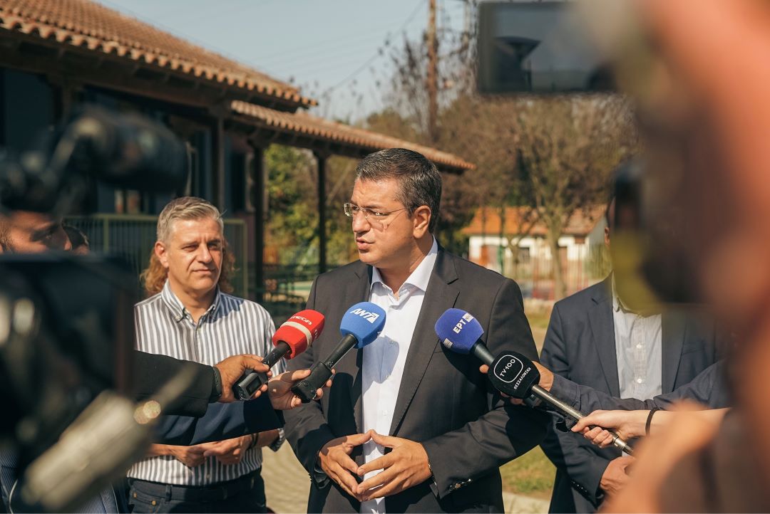 tzitzikwstas.jpg tzitzikwstas.jpg
