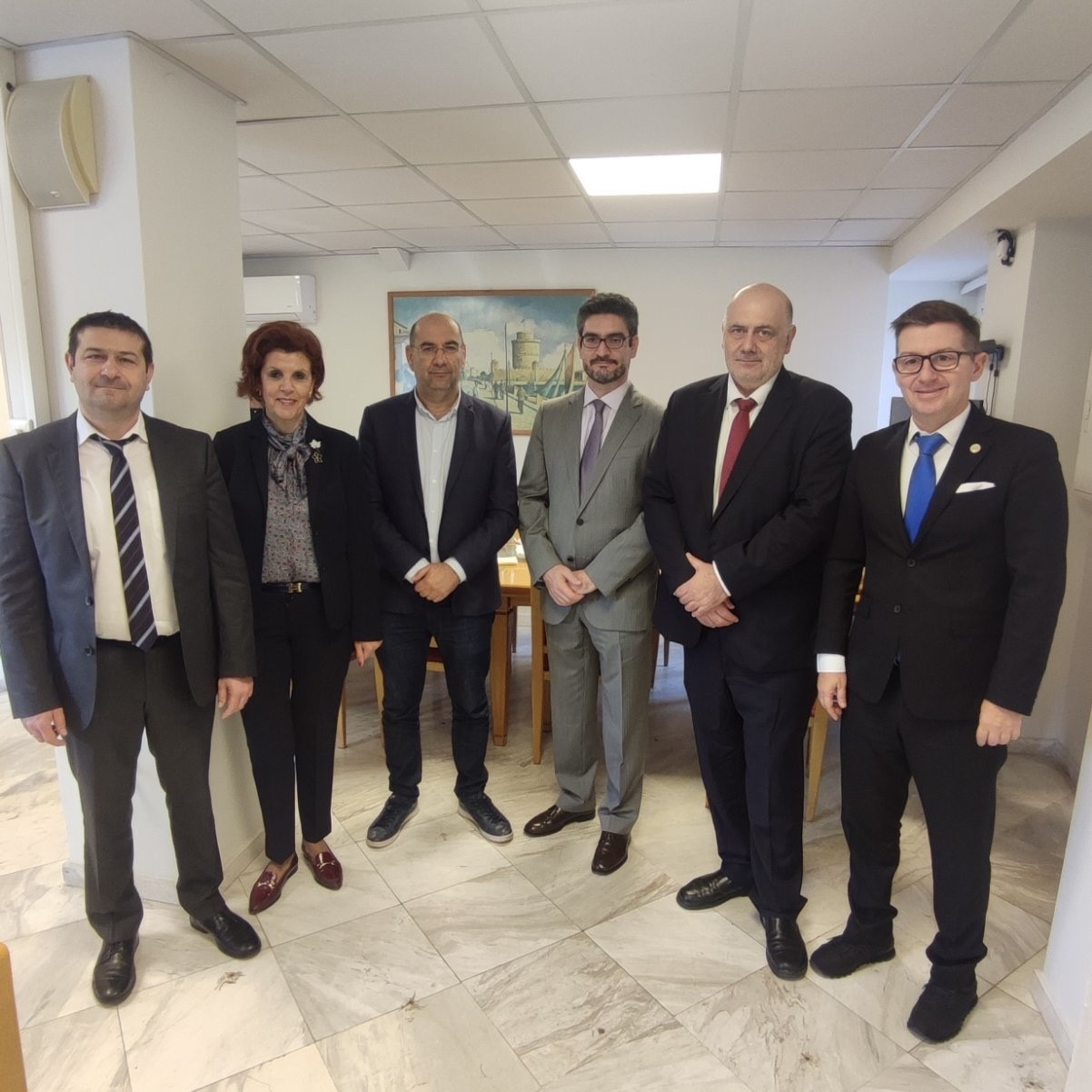 mou-larnaka2.jpg mou-larnaka2.jpg