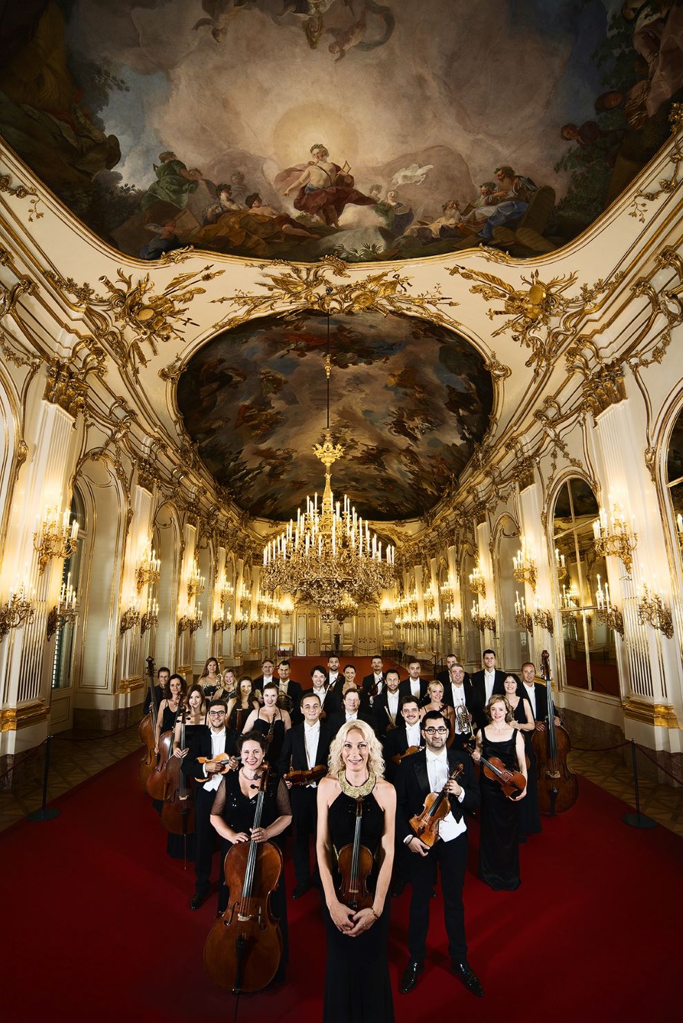 vienna_schloss_schoenbrunn_orchester1.jpg