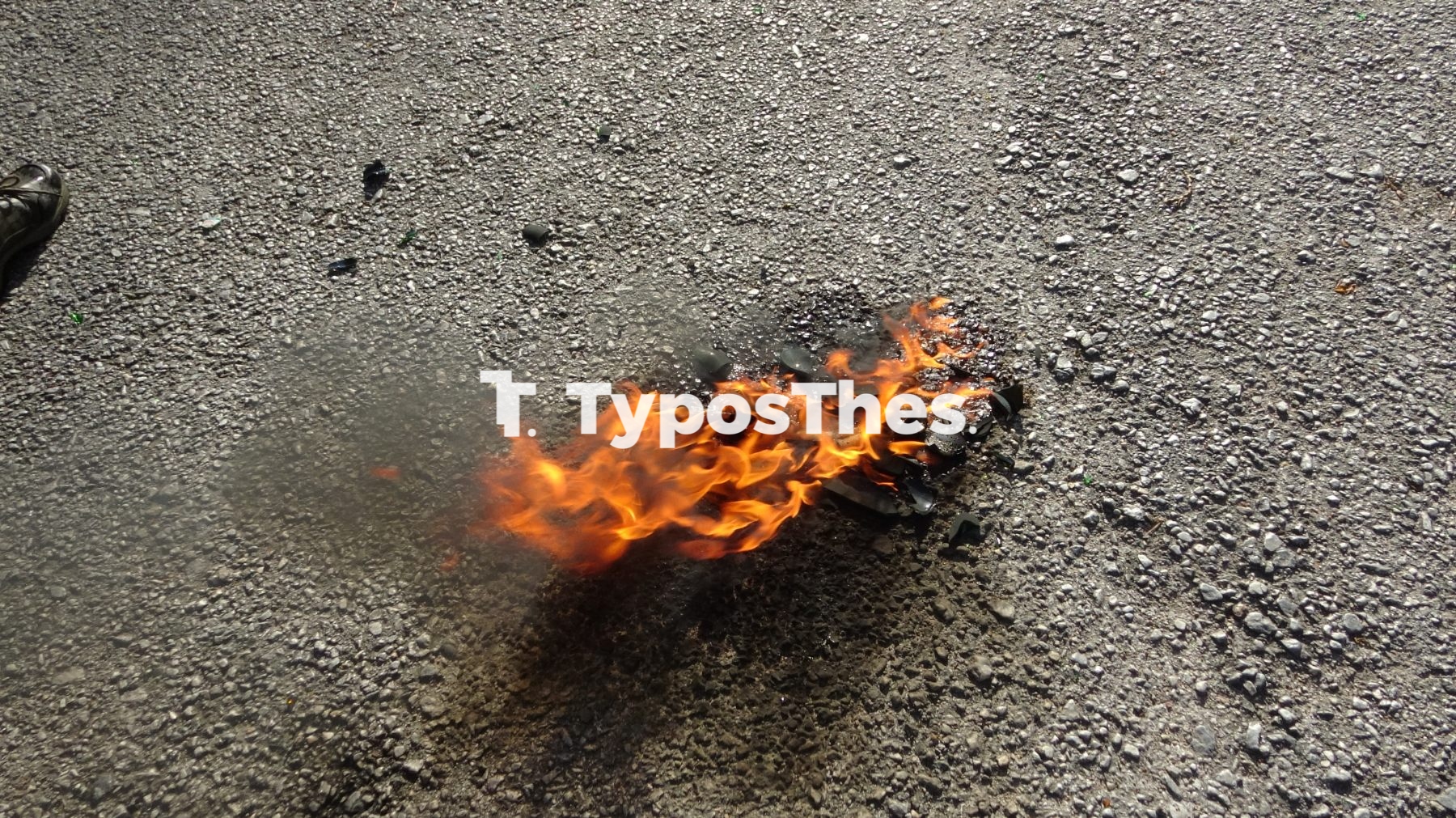 molotof.jpg molotof.jpg