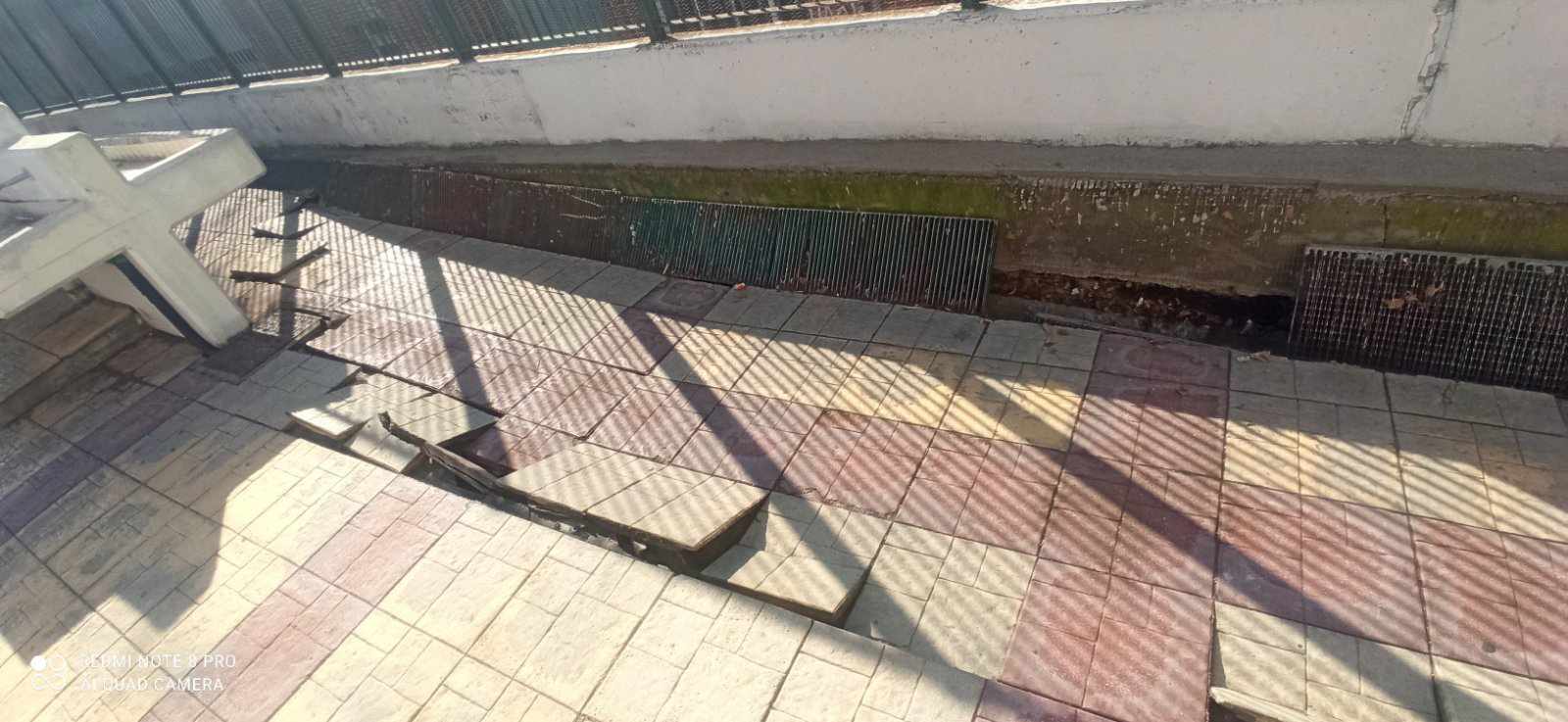 sxoleio_kathizisi4.jpg sxoleio_kathizisi4.jpg