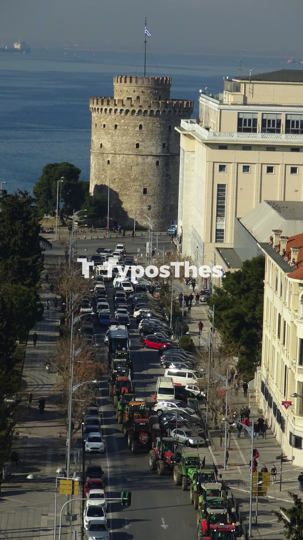 agrotes_trakter_kentro_7.jpg agrotes_trakter_kentro_7.jpg