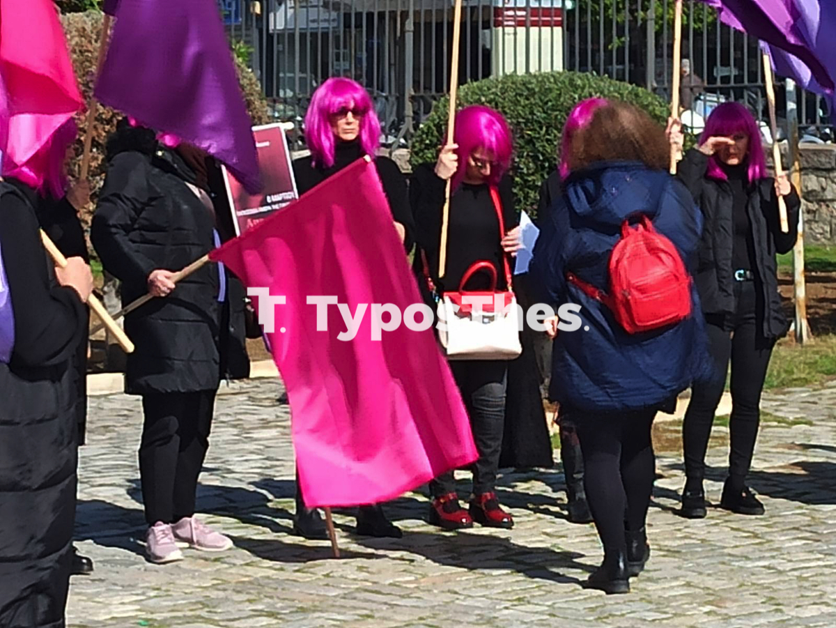 flash_mob_gynaikes_dimos_1.jpg