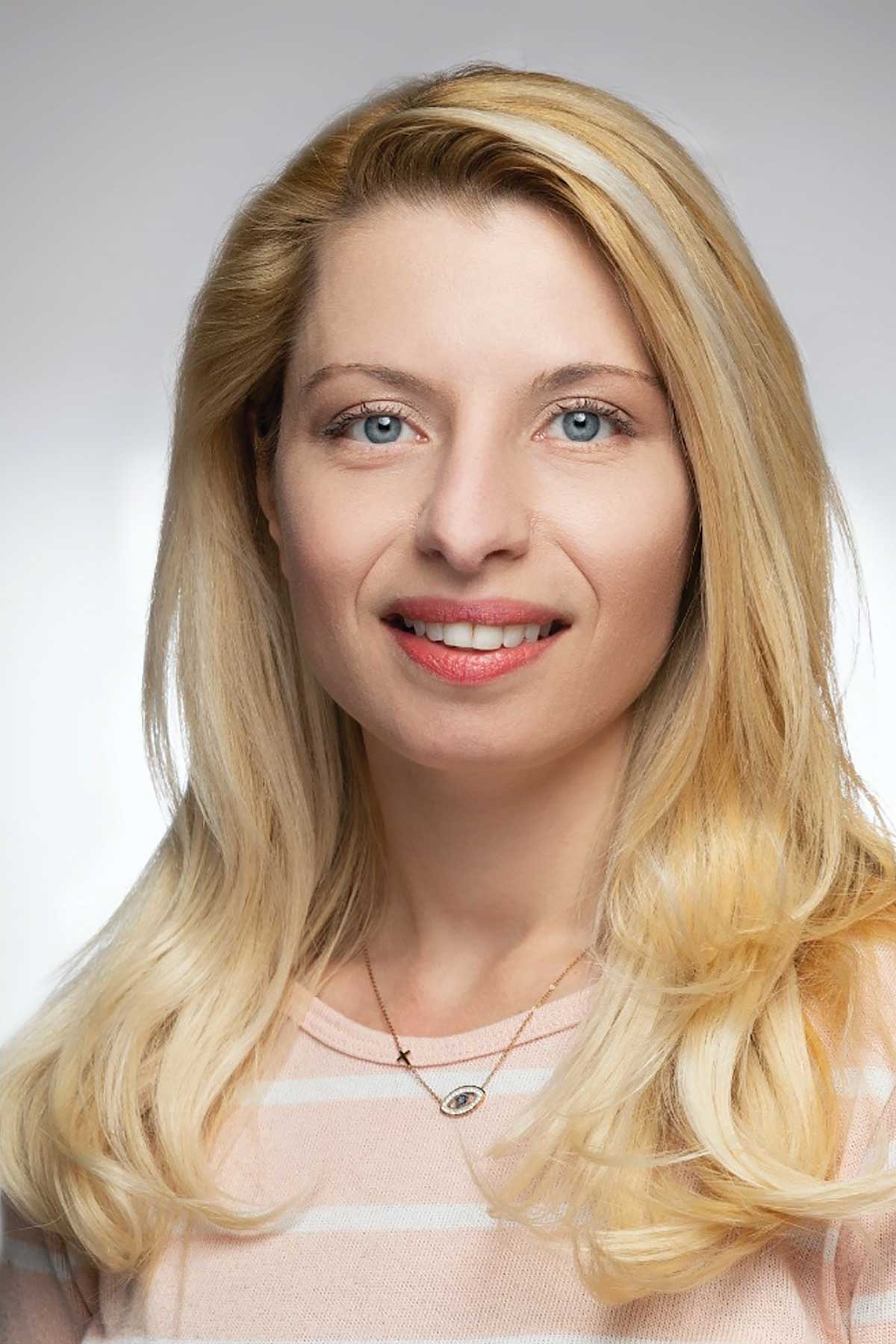 myrsini_ntoyfoy.jpg myrsini_ntoyfoy.jpg