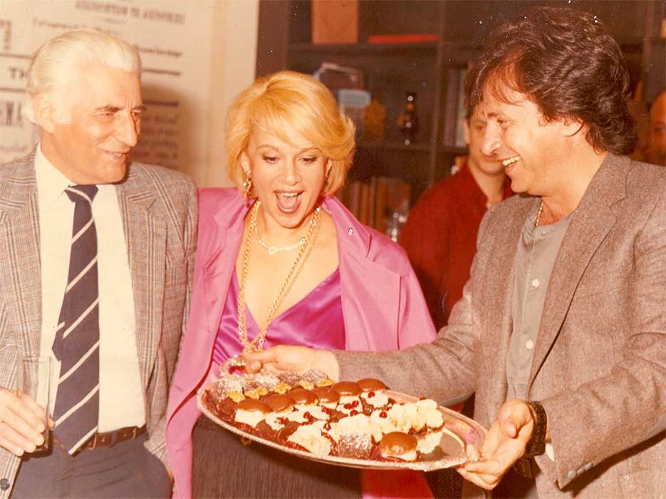 bakolas_with_vougiouklaki-karras.jpg bakolas_with_vougiouklaki-karras.jpg