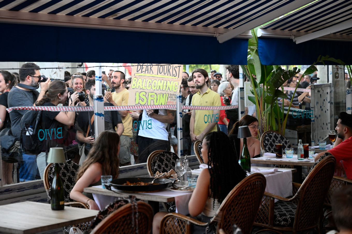 barcelona_protest.jpg barcelona_protest.jpg