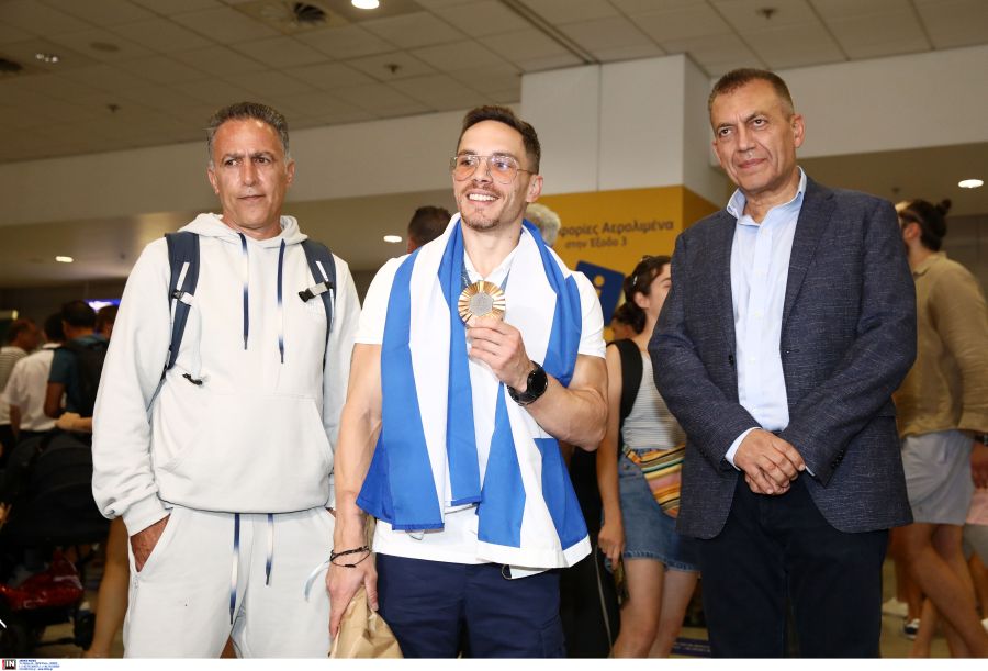 petrounias3.jpg petrounias3.jpg