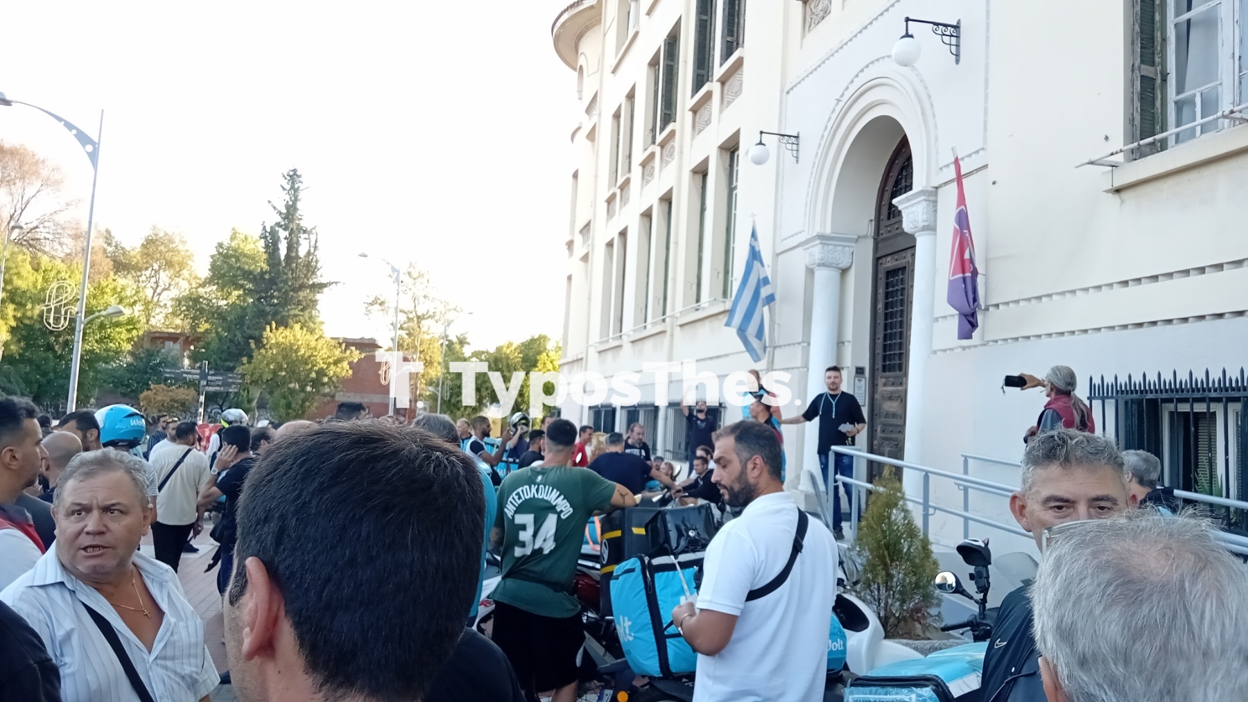 poria_6.jpg poria_6.jpg