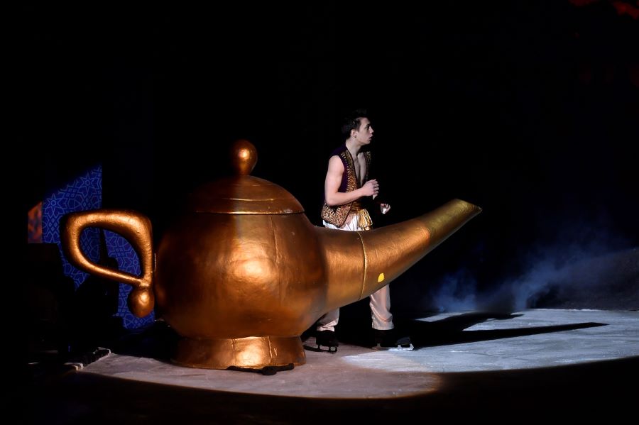 02.aladdin_1.jpg 02.aladdin_1.jpg