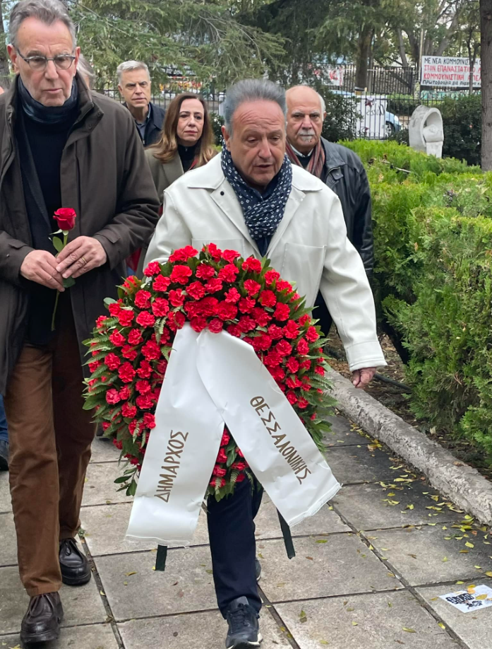 aggeloudis_.png aggeloudis_.png