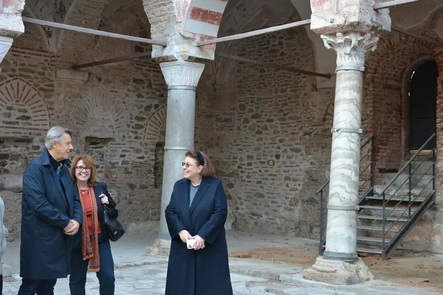 alkazar-mendoni.jpg alkazar-mendoni.jpg