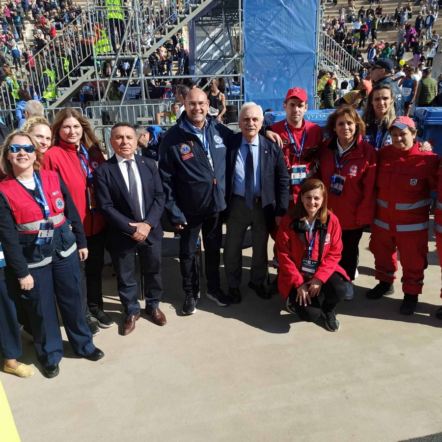 marathonios-ees_6.jpg marathonios-ees_6.jpg