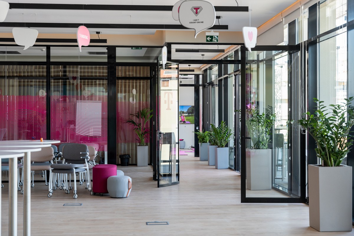 t-digital-by-deutsche-telekom_9.jpg t-digital-by-deutsche-telekom_9.jpg