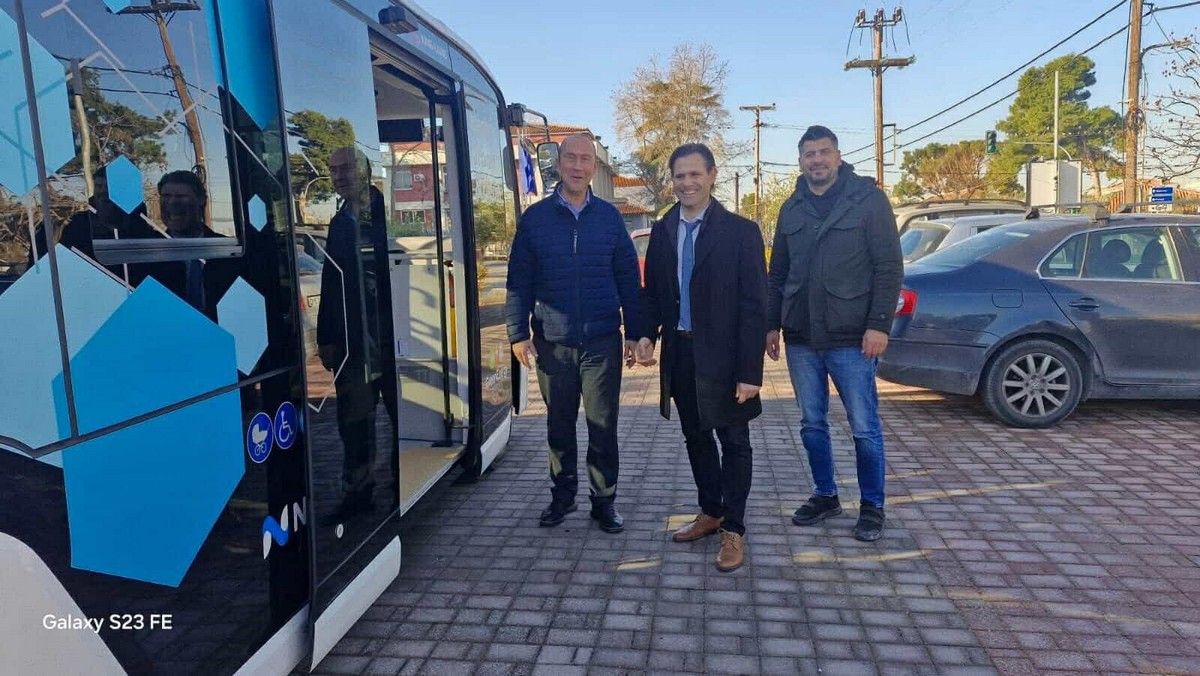 ilektriko-mini-bus-thermaikos_3.jpg ilektriko-mini-bus-thermaikos_3.jpg