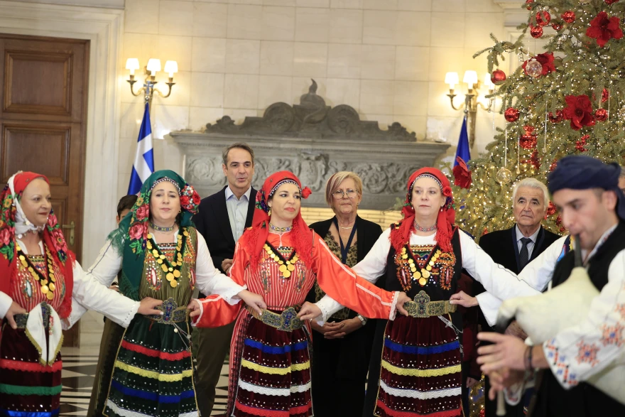 mitsotakis_kalanta_7.jpg mitsotakis_kalanta_7.jpg