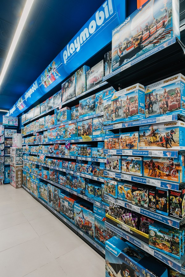 toyshop_5.jpg toyshop_5.jpg
