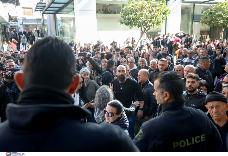 dikastiria_irakleio_entasi_3.jpg dikastiria_irakleio_entasi_3.jpg