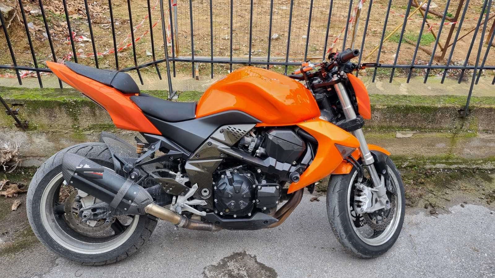 katashesi_dikyklis_motosikletas_y.a.katerinis.jpg katashesi_dikyklis_motosikletas_y.a.katerinis.jpg