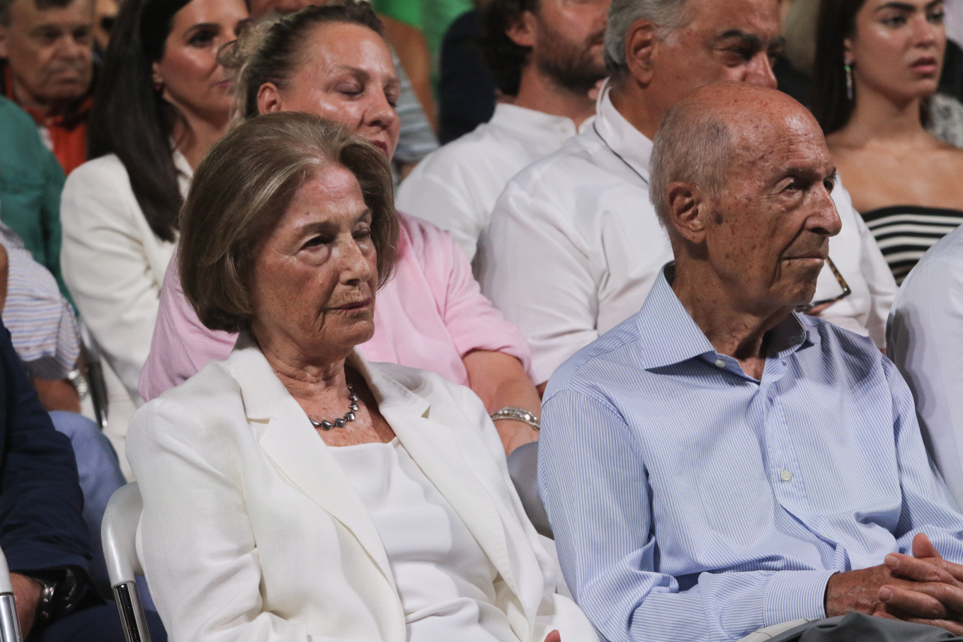 simitis-dafni-1.jpg simitis-dafni-1.jpg