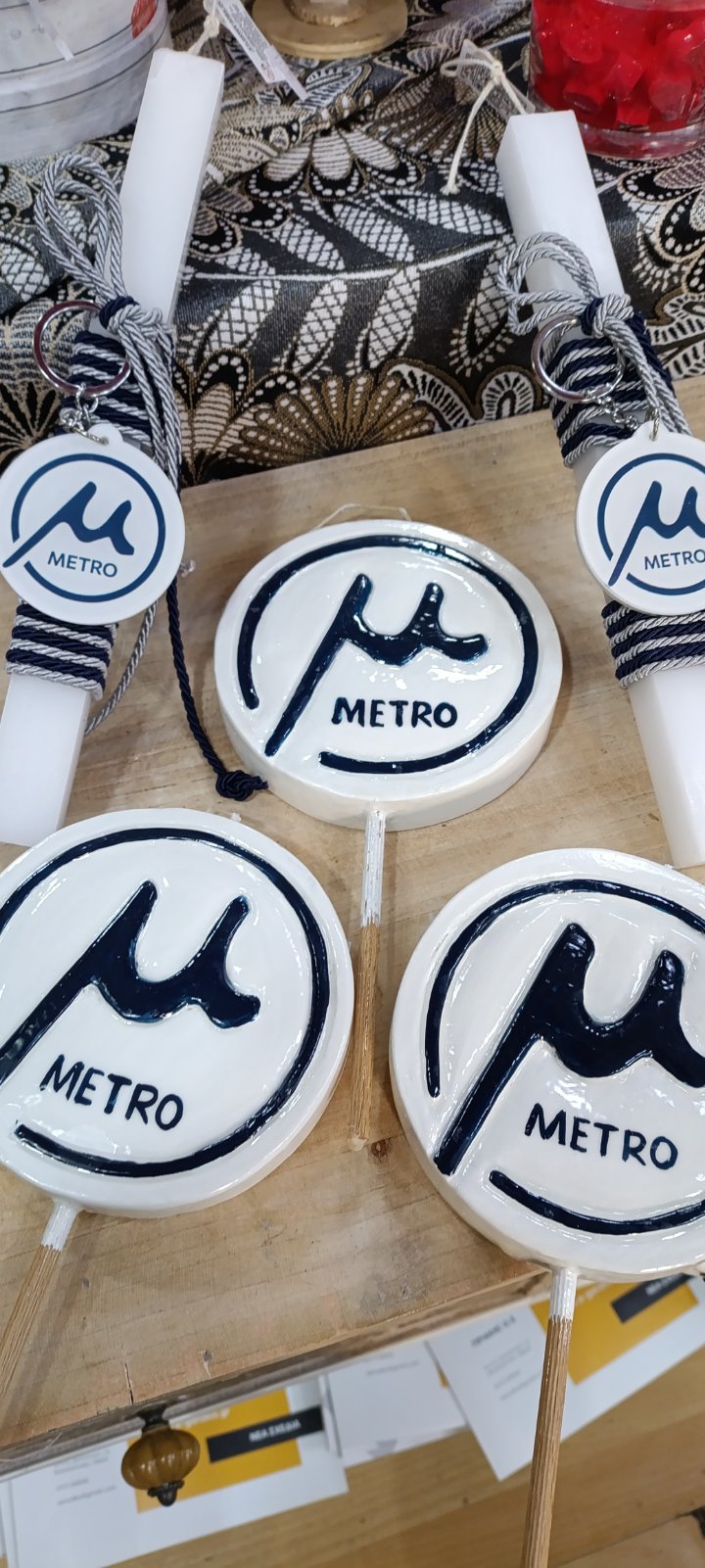 metro_lampada.jpg metro_lampada.jpg