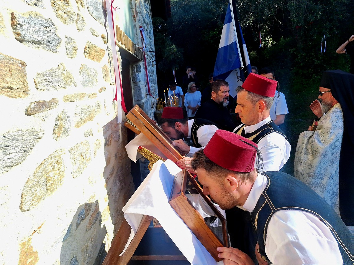 sarti-ag.georgios_15.jpg sarti-ag.georgios_15.jpg