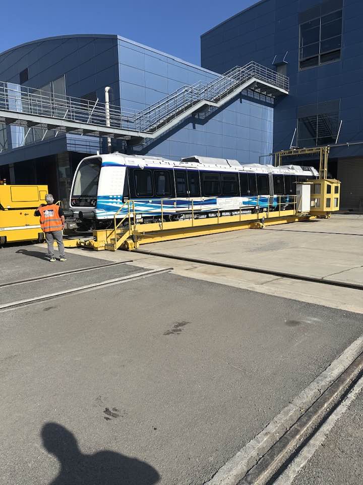 metro_nea_trena_2.jpg metro_nea_trena_2.jpg