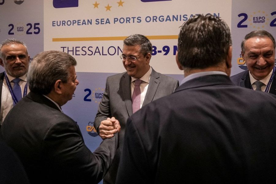 tzitzikostas5.jpg tzitzikostas5.jpg