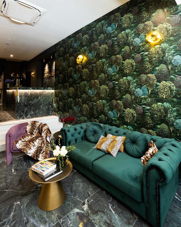 hotel.jpg hotel.jpg