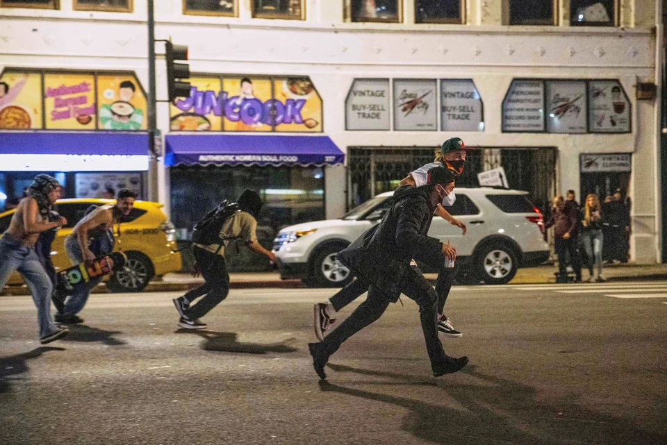 los_angeles_riots_1.jpg los_angeles_riots_1.jpg