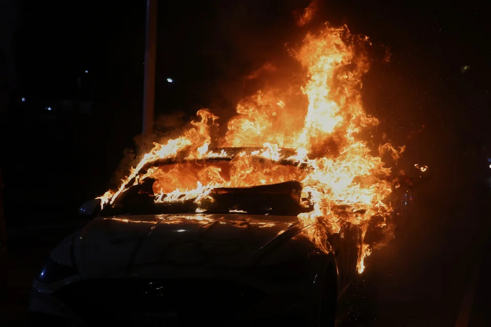 los_angeles_riots_3.jpg los_angeles_riots_3.jpg