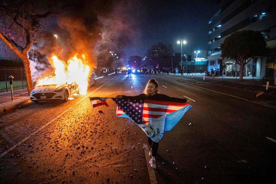 los_angeles_riots_4.jpg los_angeles_riots_4.jpg