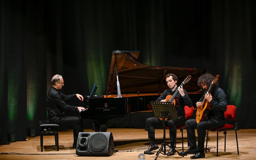 music_diaries_2.jpg music_diaries_2.jpg