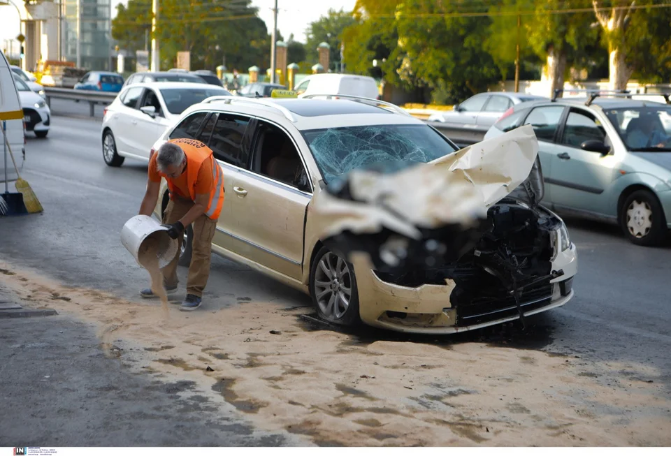 troxaio_taxi_alimos_2.jpg troxaio_taxi_alimos_2.jpg