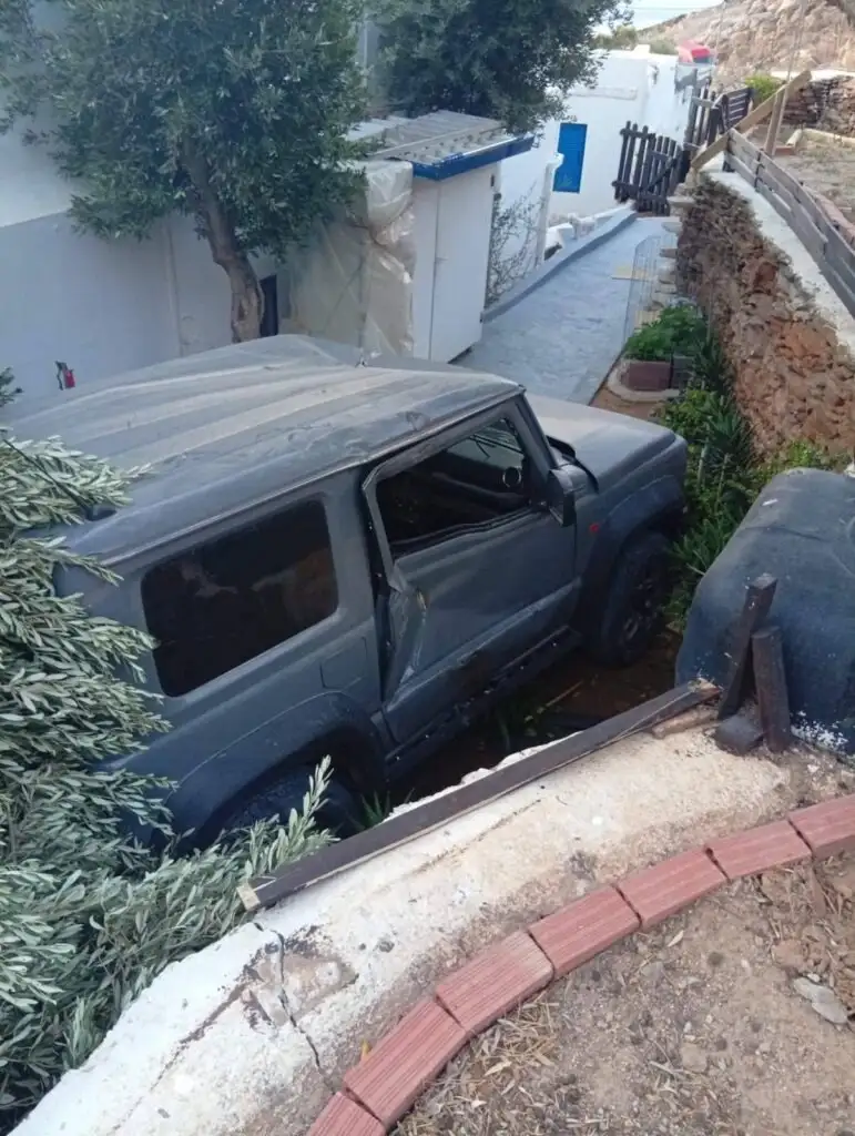 aftokinhto-thnos.jpg