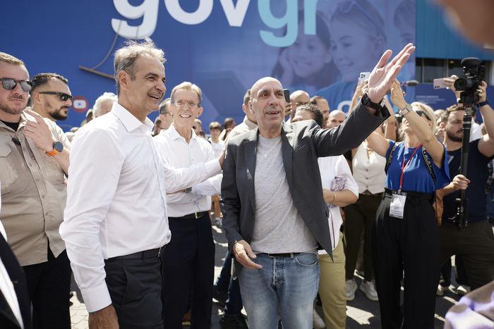 mitsotakis-deth_5.jpg