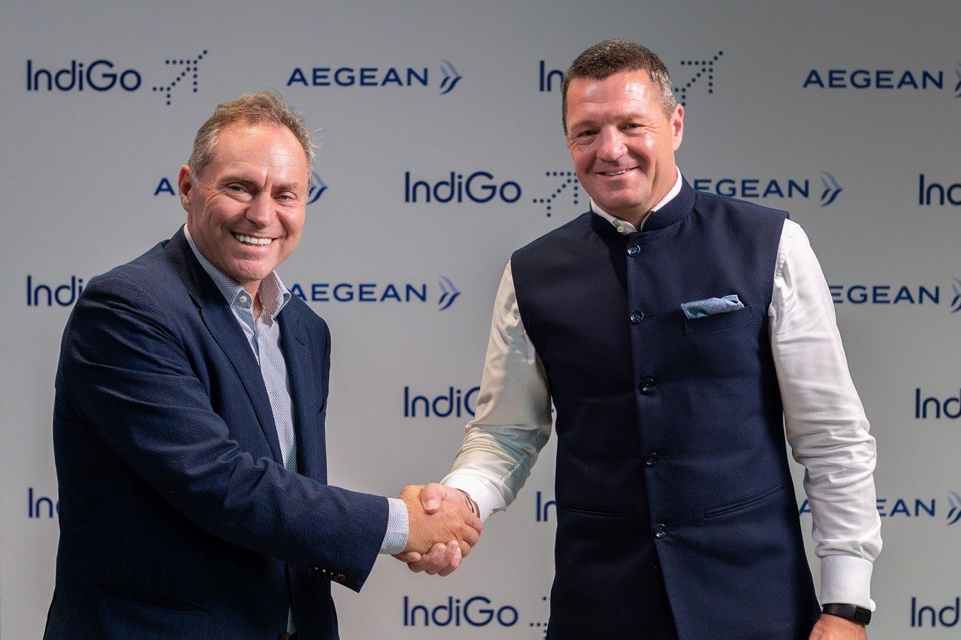 mr-vassilakis-chairman-of-aegean-pieter-elbers-ceo-of-indigo-l-r_photo-2.jpg