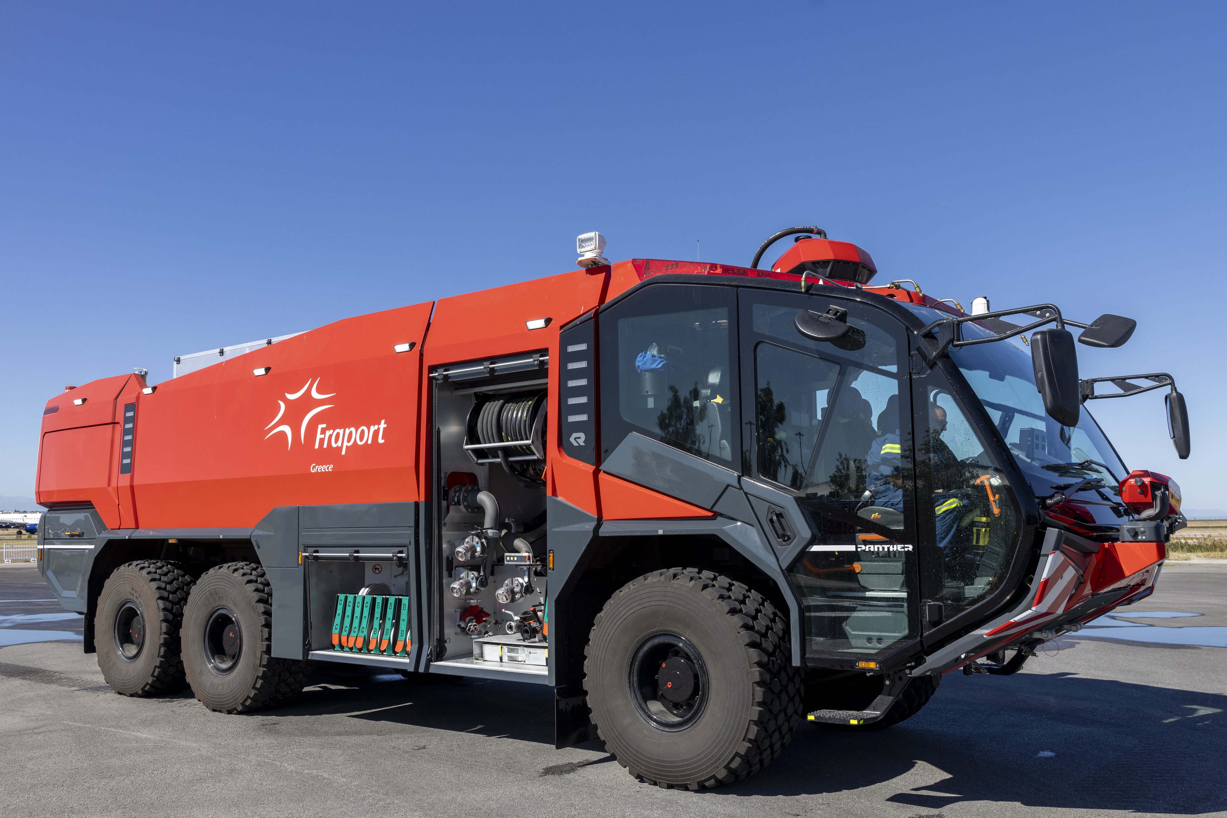 rosenbauer_2.jpg