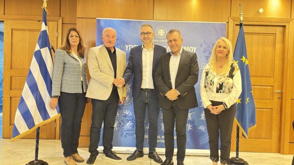 kolimvitirio_oraiokastro_ypografi_koe_vroutsis_2.jpg