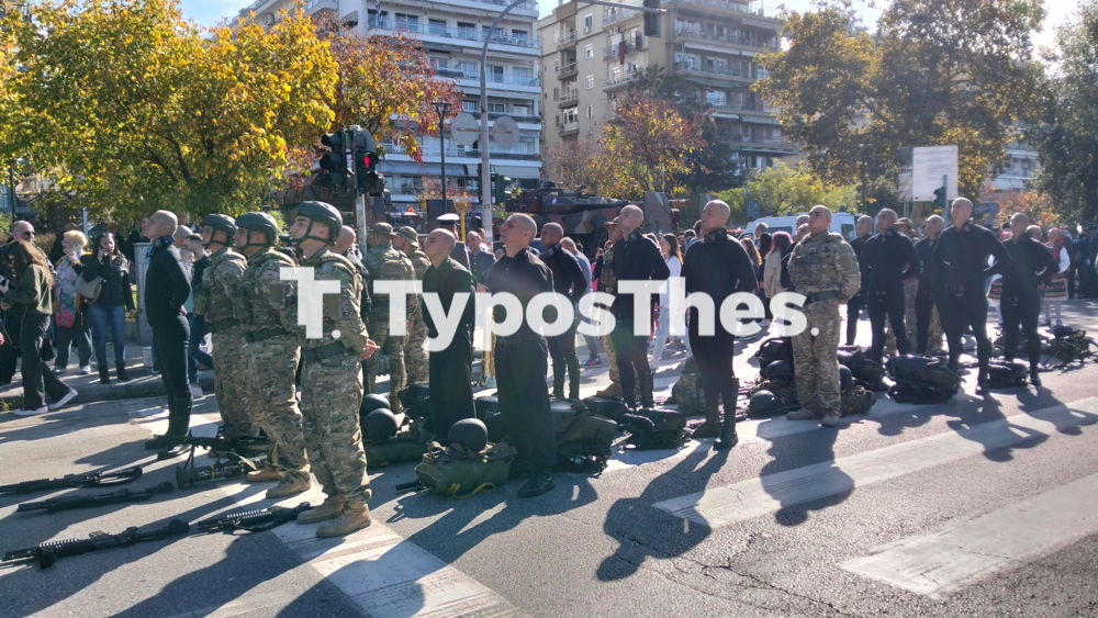 kosmos_parelasi_28i_oktobriou_4.jpg