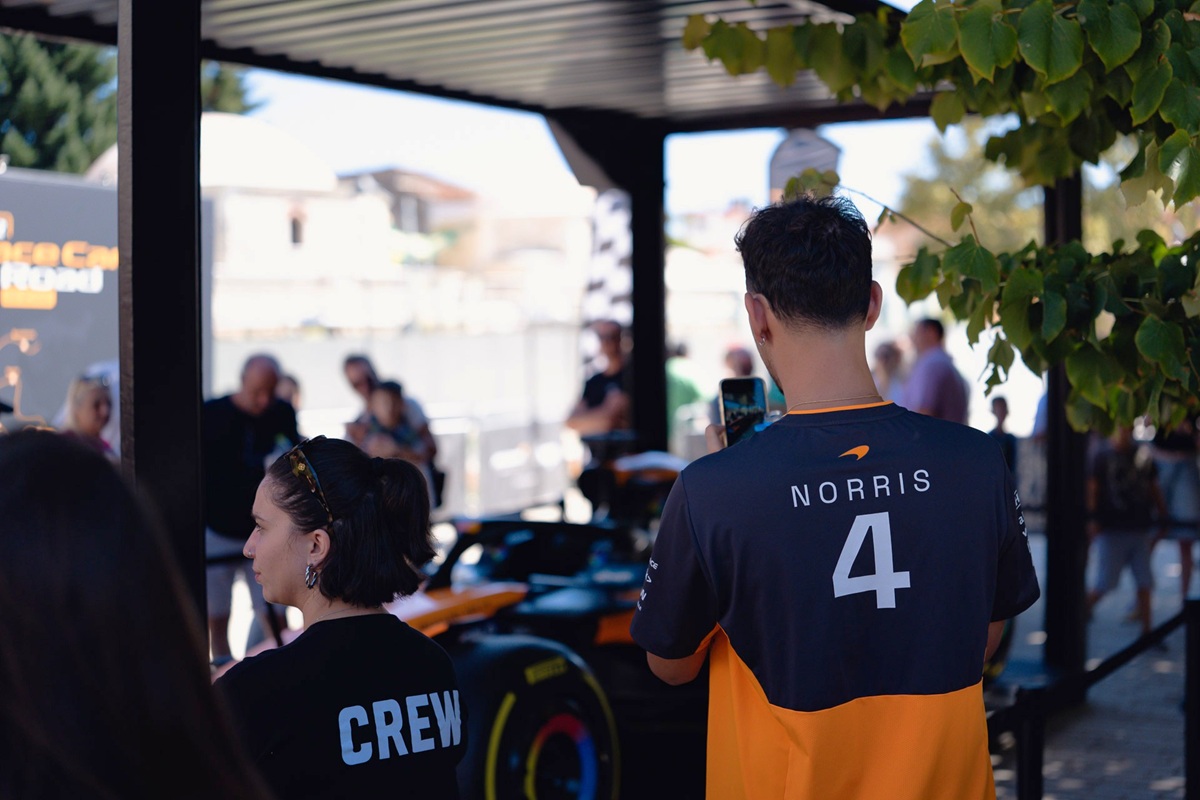 mclaren_f1_team-opap-12.jpg