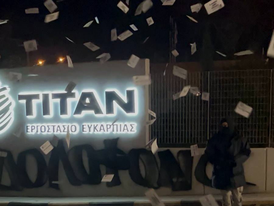 roubikonas_titan_1.jpg