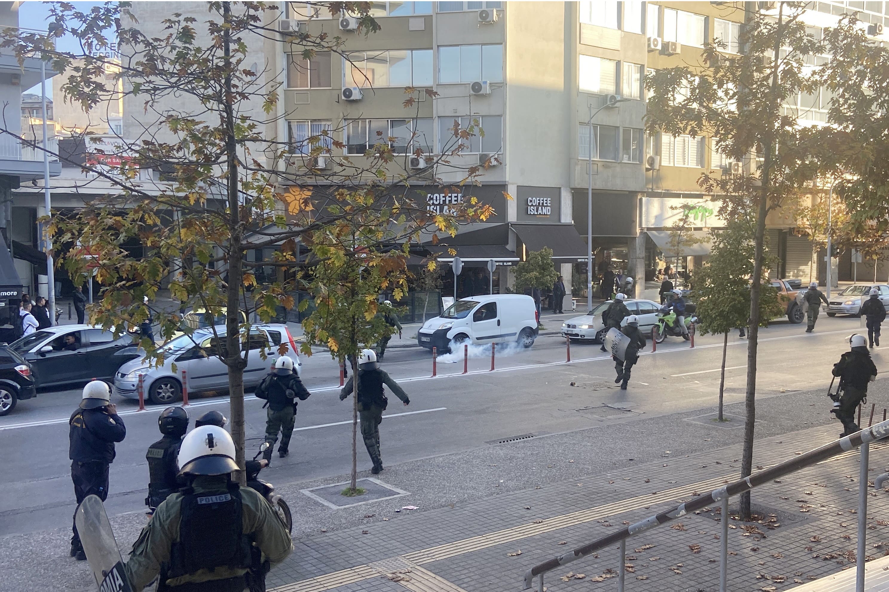 episodeia-alkis3_1.jpg