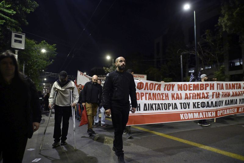 polutexneio_athina_poreia.jpg