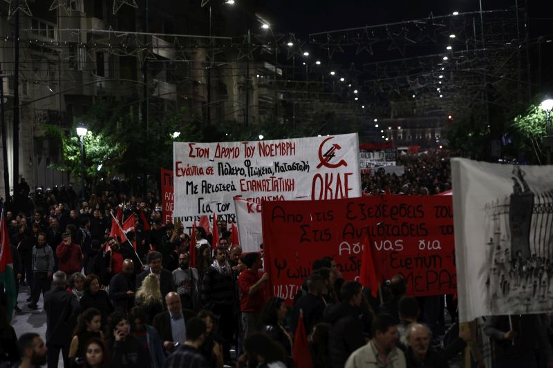 polutexneio_athina_poreia4.jpg