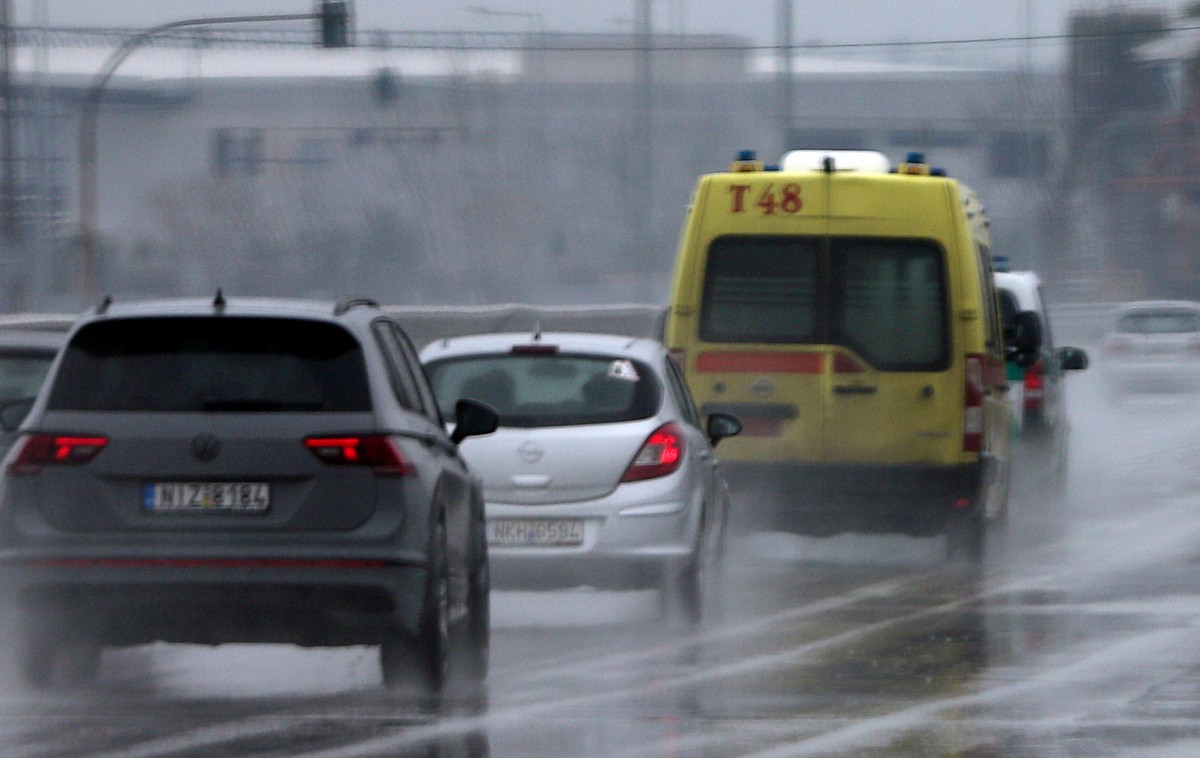 aerodromio-ekab-traumaties-paok_3.jpg
