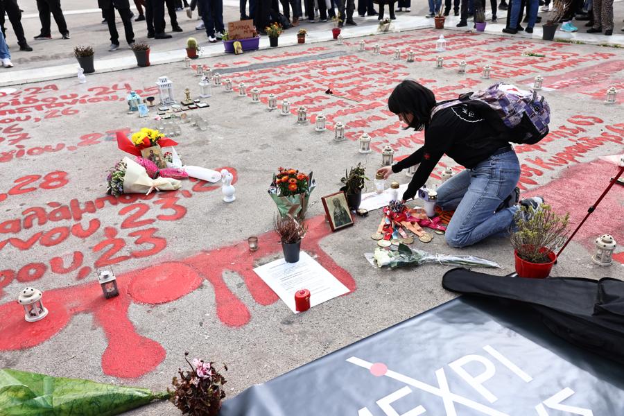 tempi-syntagma.jpg